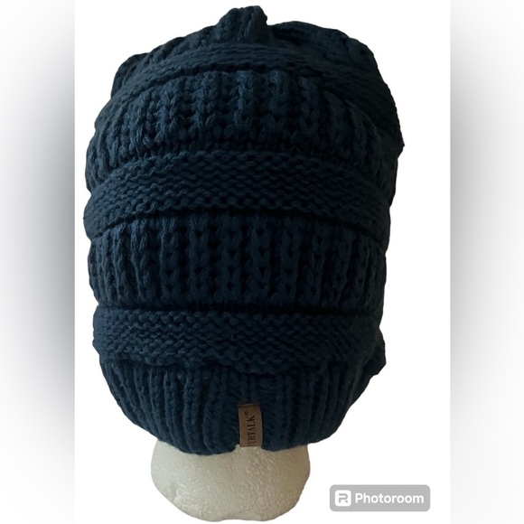 Furtalk Blue Winter Hat - Picture 1 of 7